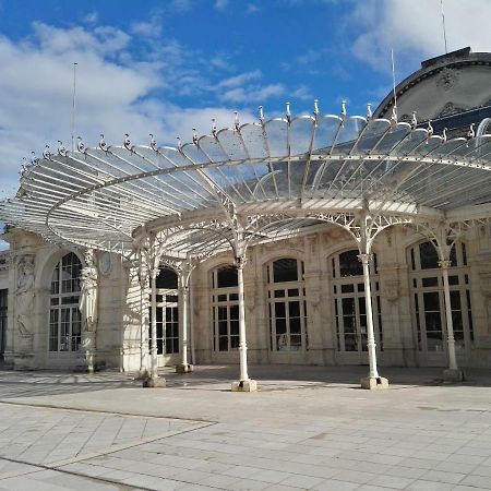 Ferienwohnung Le Duc De Vichy Exterior foto
