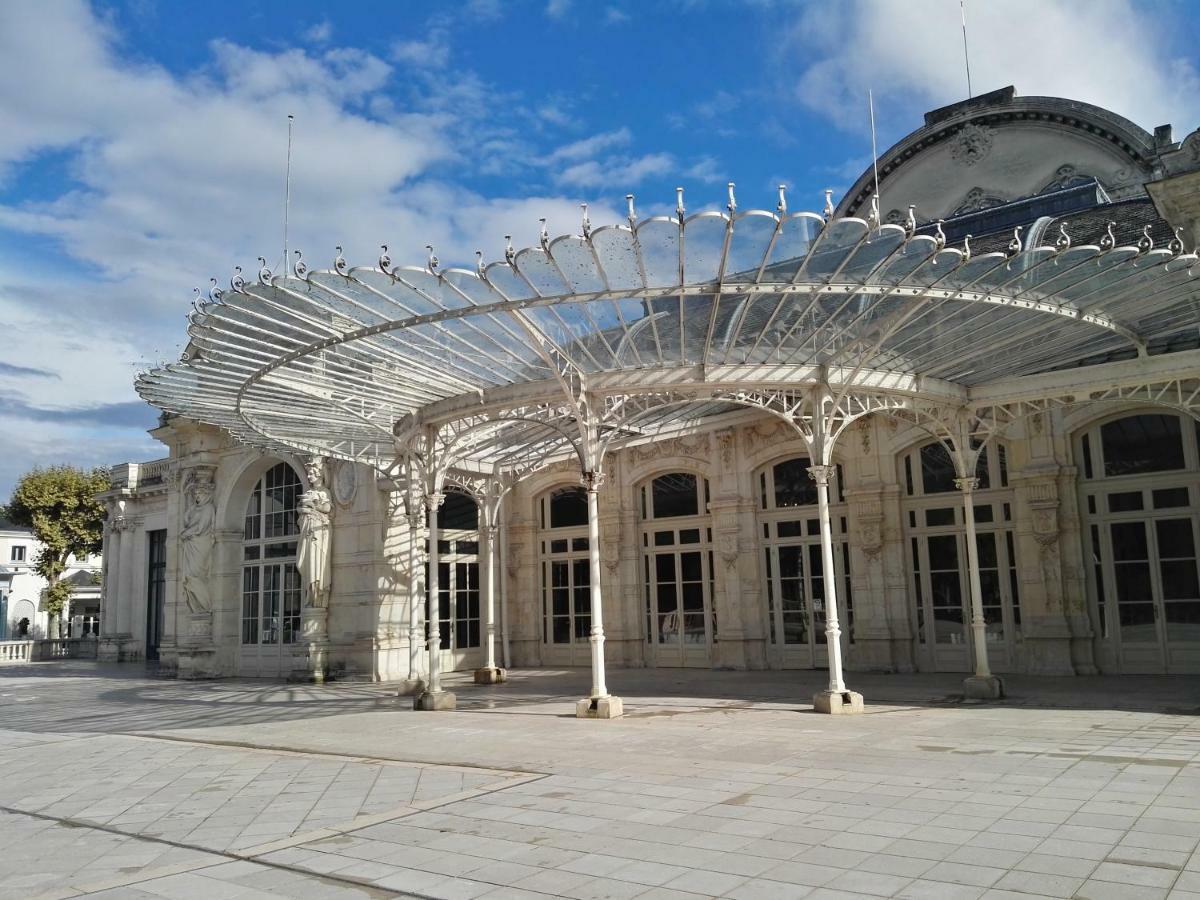 Ferienwohnung Le Duc De Vichy Exterior foto